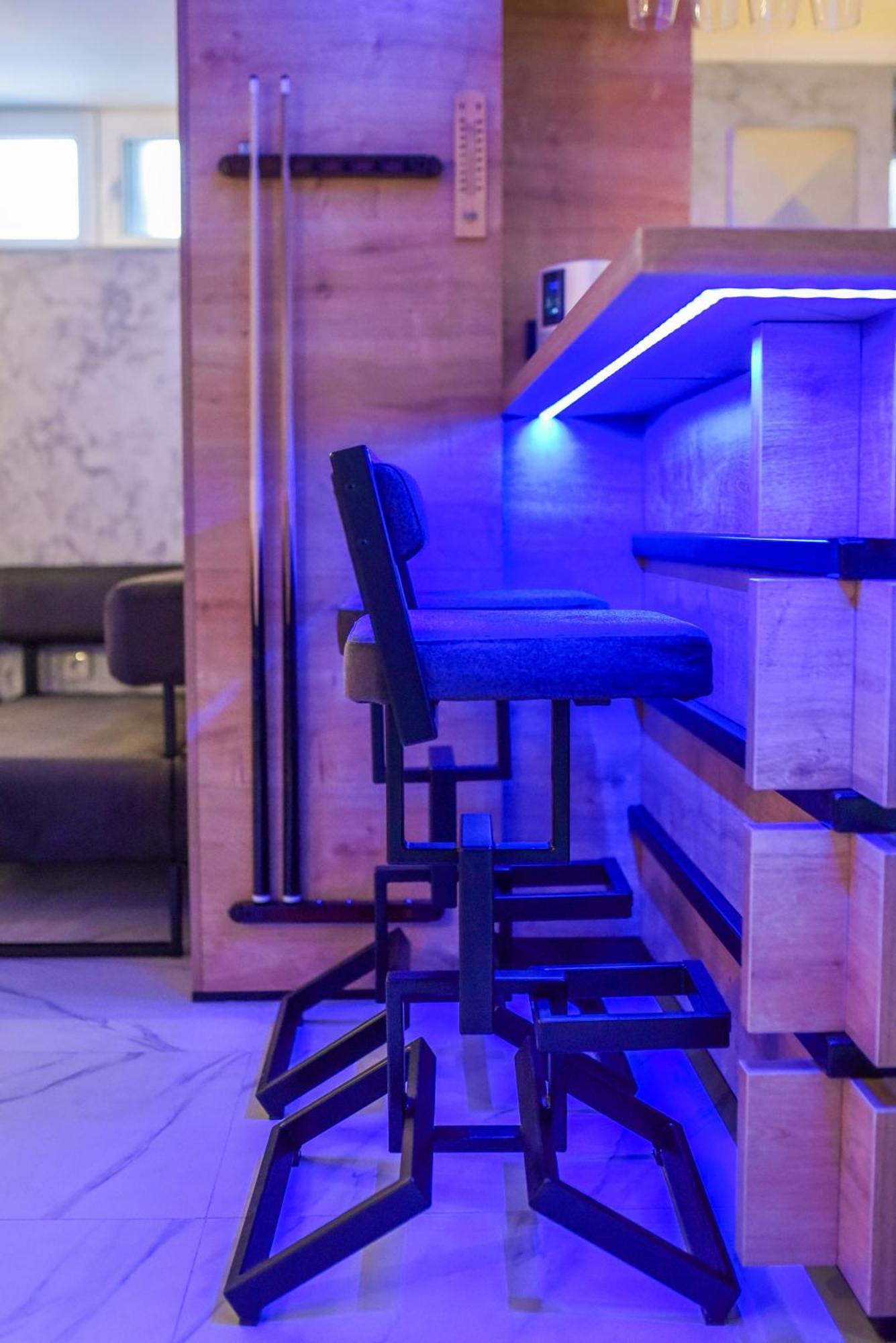 Nasice La Luna Premium Deluxe Apartment With Free Jacuzzi, Bikes & Covered Parking מראה חיצוני תמונה